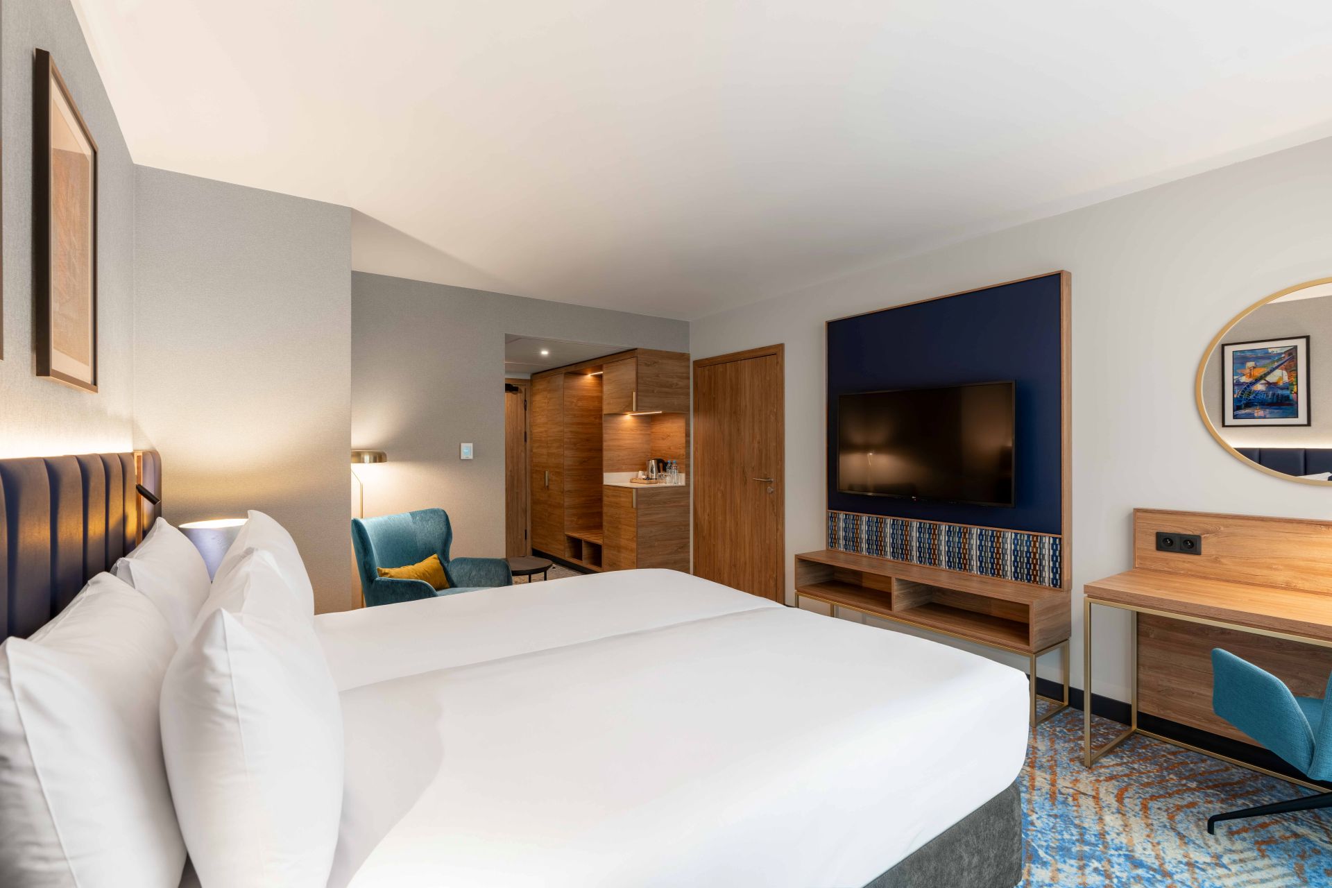 Classic King Room