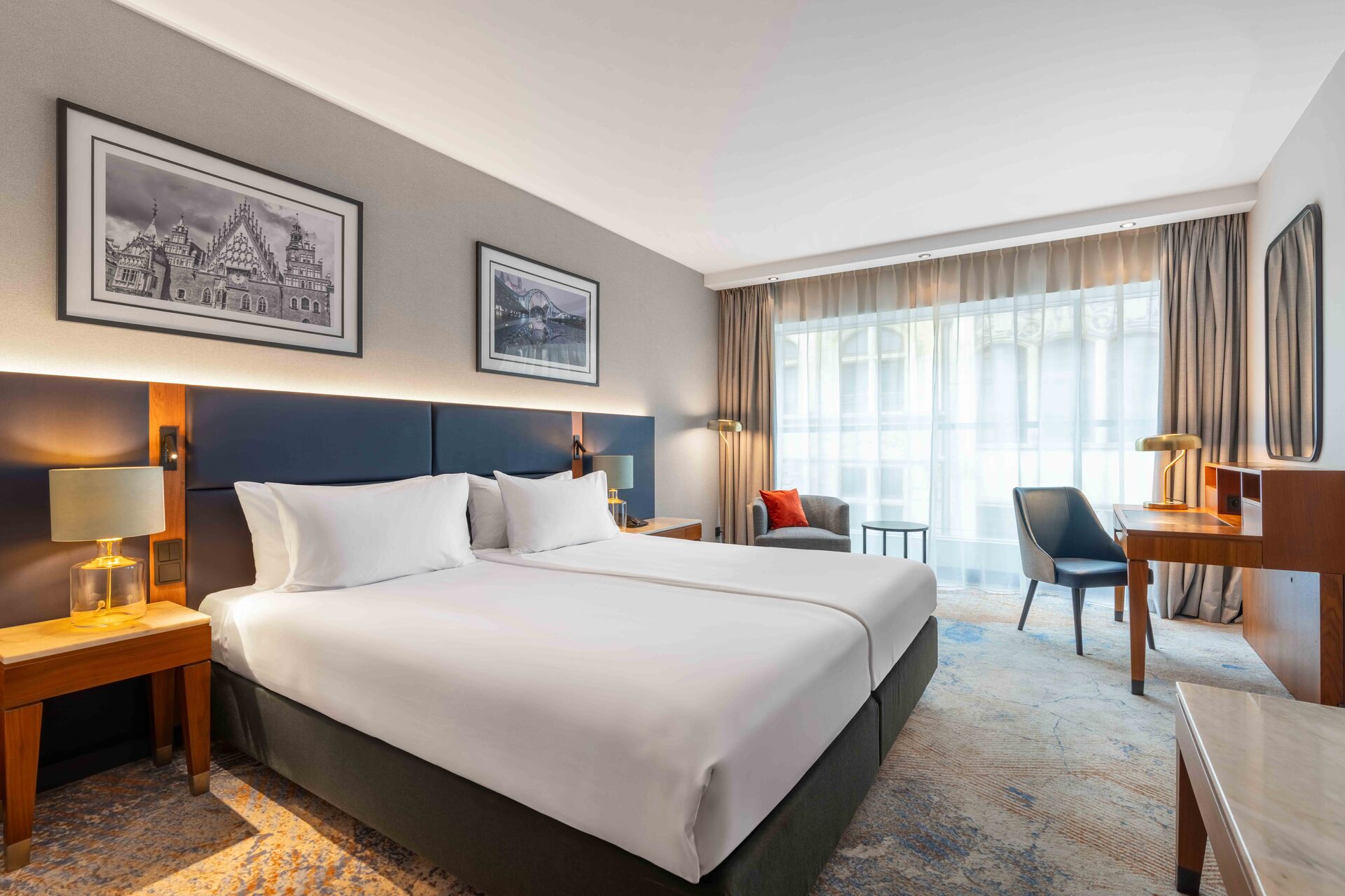 Superior King Room