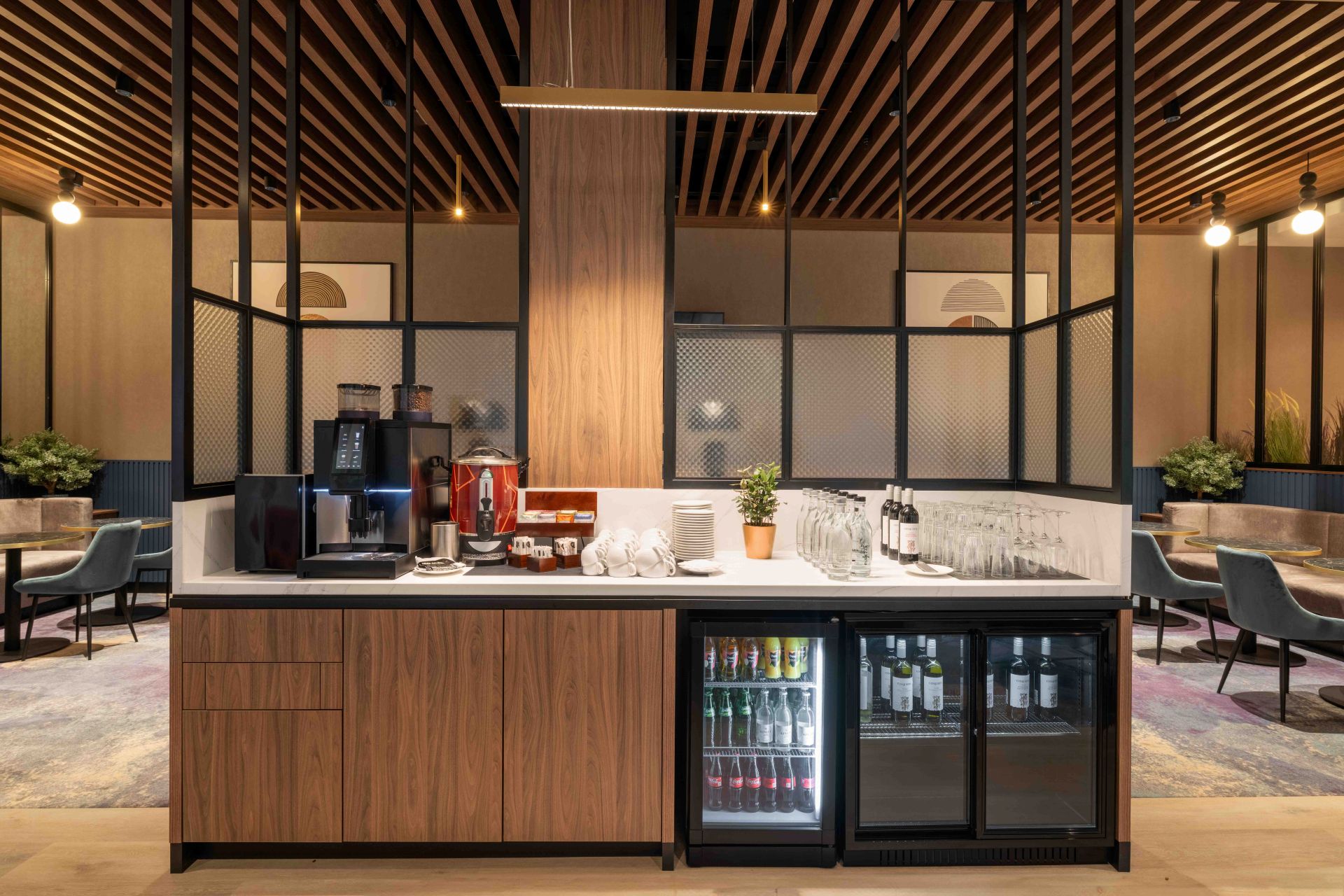 Executive Lounge