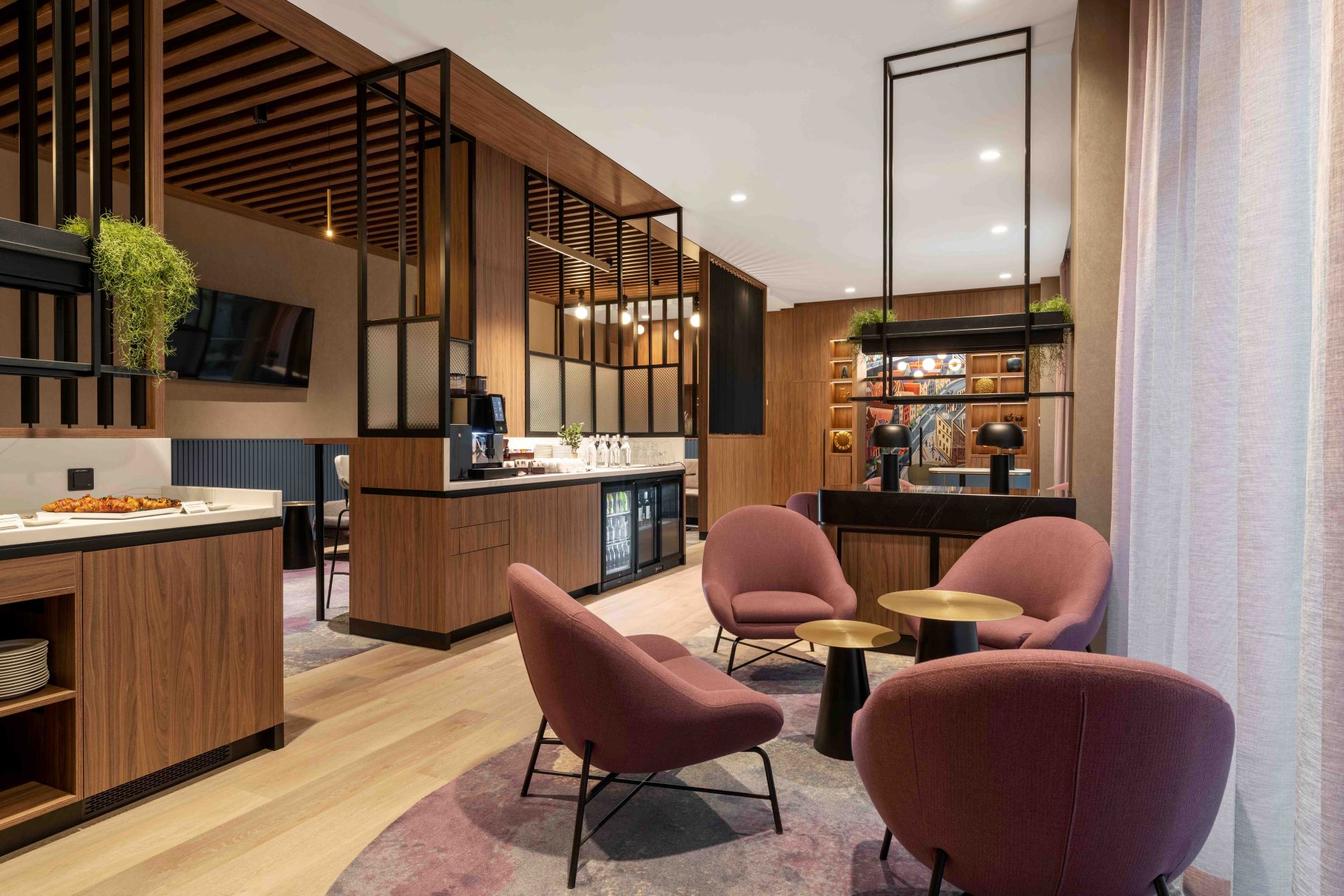 Executive Lounge